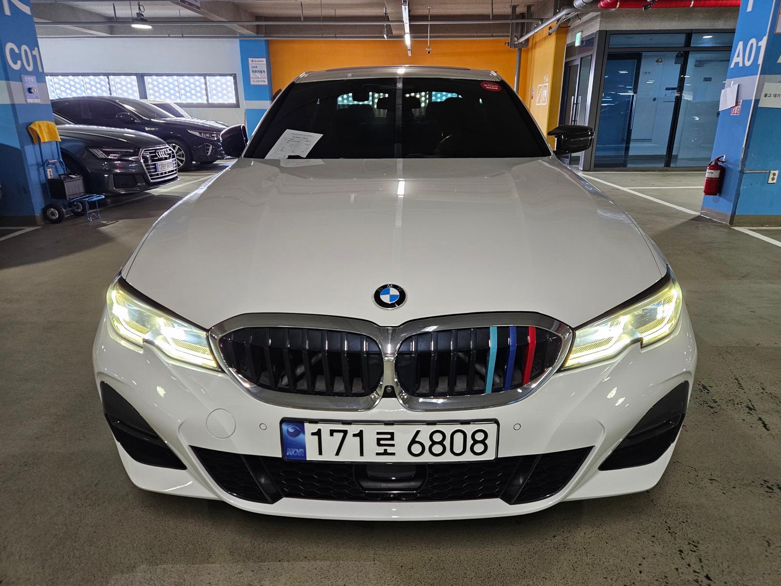 BMW 320